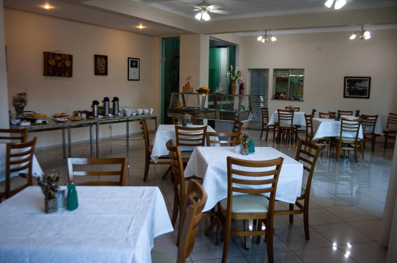 Apart Hotel Agua Limpa Prados Exterior photo